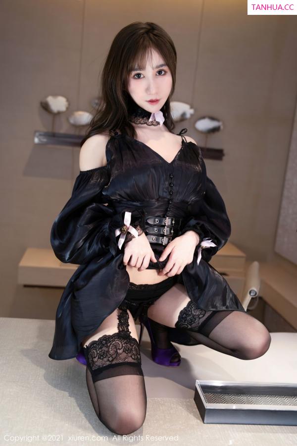 小果冻儿jelly  [XiuRen]高清写真图 2021.11.22 No.4245 小果冻儿第32张图片